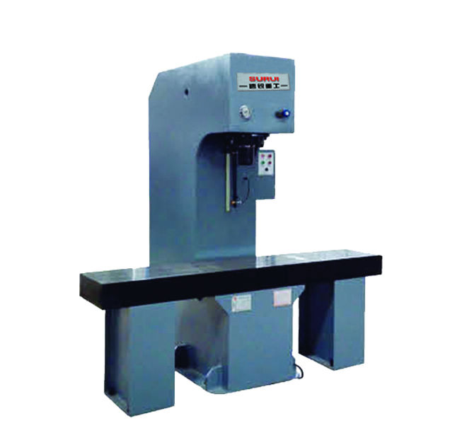 單(dan)柱矯直機(ji)