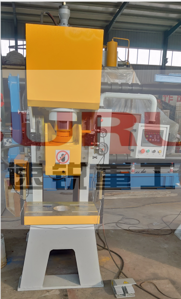 63T液壓沖床(chuang)